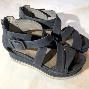 Eileen Fisher Blue Strappy Suede Platform Sandals Size 6